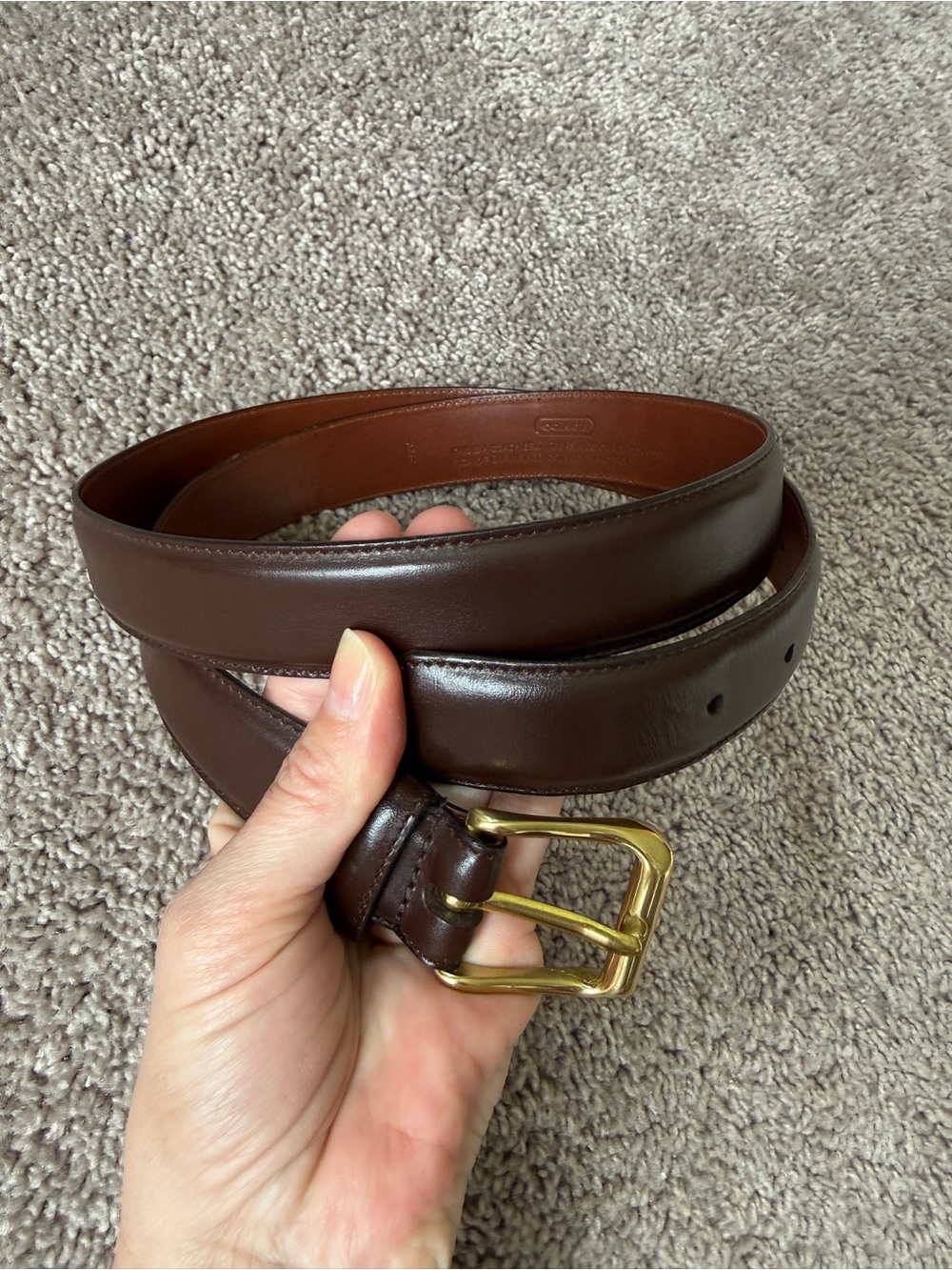 Vintage Coach leather men's belt featuring a solid brass buckle 36in/90cm